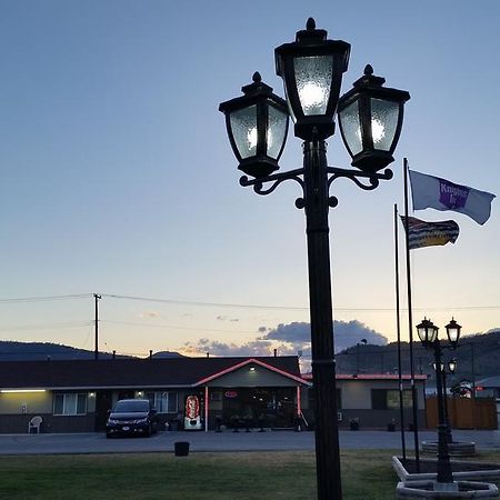 Knights Inn Merritt Εξωτερικό φωτογραφία
