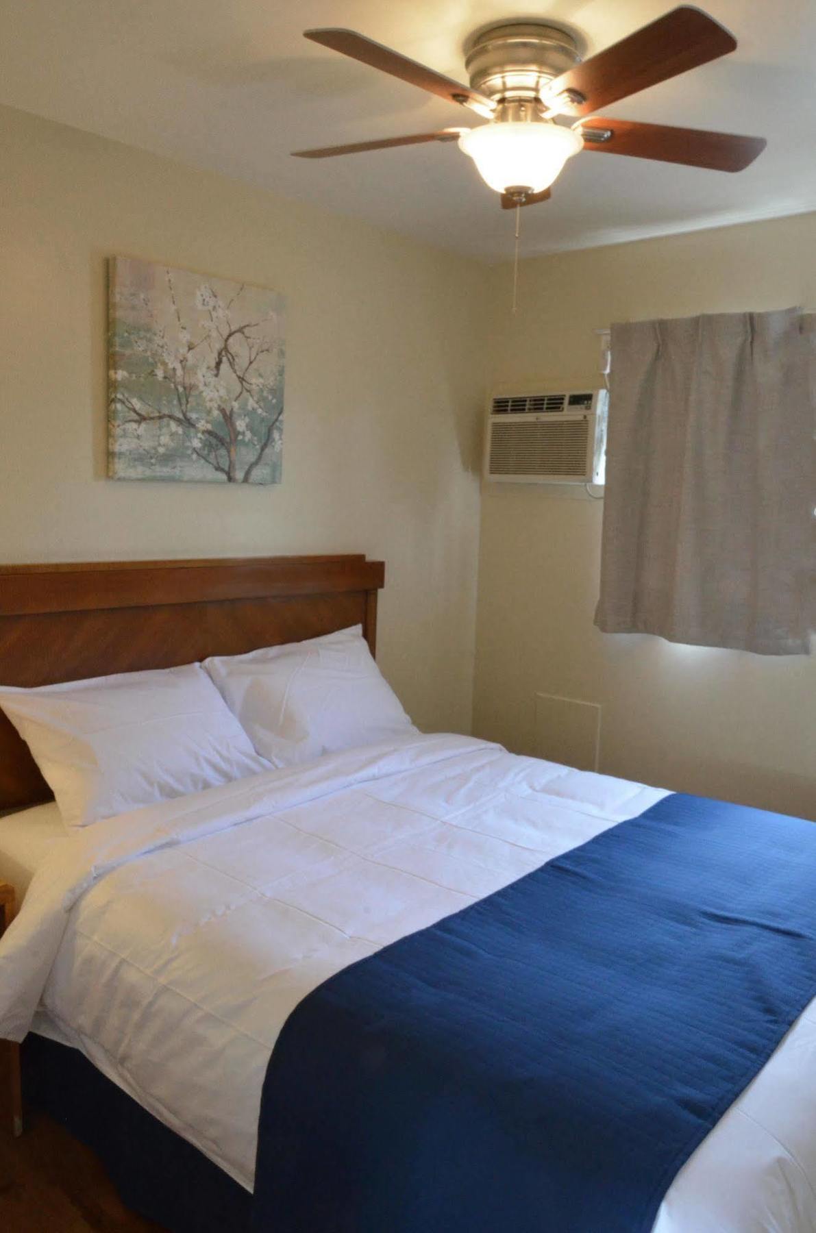 Knights Inn Merritt Εξωτερικό φωτογραφία